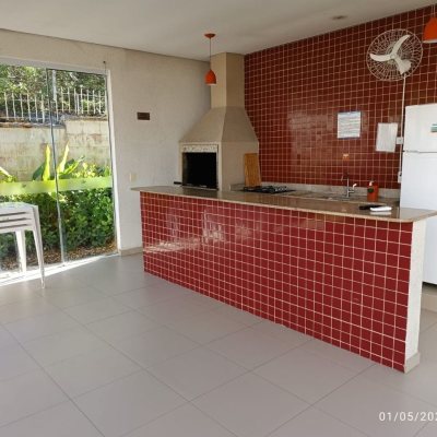 Apartamentos com 48m², 2 quartos, 1 garagem, no bairro Roçado em São José