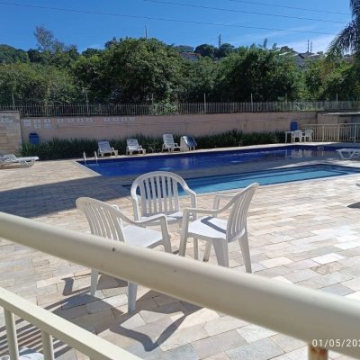 Apartamentos com 48m², 2 quartos, 1 garagem, no bairro Roçado em São José