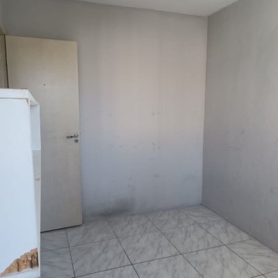 Apartamentos com 48m², 2 quartos, 1 garagem, no bairro Roçado em São José