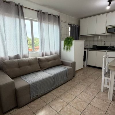 Apartamentos com 52m², 1 quarto, 1 garagem, no bairro Canasvieiras em Florianópolis