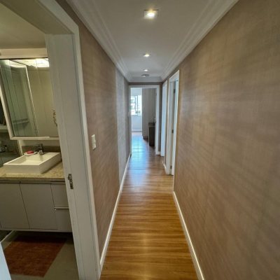 Apartamentos com 99m², 3 quartos (sendo 1 suíte), 1 garagem, no bairro Trindade em Florianópolis