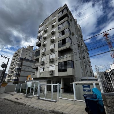 Apartamentos com 99m², 3 quartos (sendo 1 suíte), 1 garagem, no bairro Trindade em Florianópolis