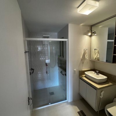 Apartamentos com 99m², 3 quartos (sendo 1 suíte), 1 garagem, no bairro Trindade em Florianópolis