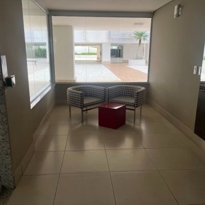 Apartamentos com 88m², 3 quartos (sendo 1 suíte), 2 garagens, no bairro Pantanal em Florianópolis