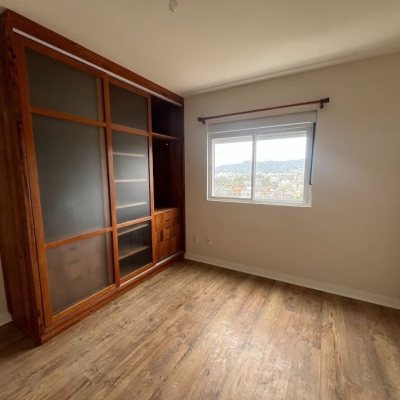 Apartamentos com 88m², 3 quartos (sendo 1 suíte), 2 garagens, no bairro Pantanal em Florianópolis