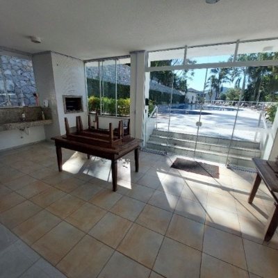 Apartamentos com 88m², 3 quartos (sendo 1 suíte), 2 garagens, no bairro Pantanal em Florianópolis