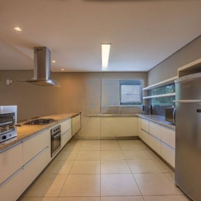 Apartamentos com 88m², 3 quartos (sendo 1 suíte), 2 garagens, no bairro Pantanal em Florianópolis