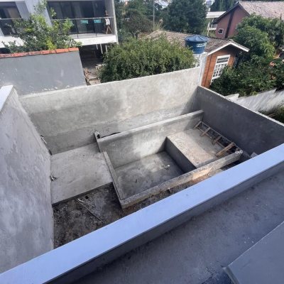 Casa Residencial com 230m², 3 quartos (sendo 3 suítes), 2 garagens, no bairro Campeche em Florianópolis