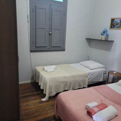 Casa Residencial com 190m², 3 quartos, 1 garagem, no bairro Centro em Florianópolis