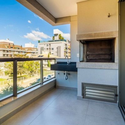 Apartamentos com 115m², 3 quartos (sendo 3 suítes), 2 garagens, no bairro Jurerê em Florianópolis