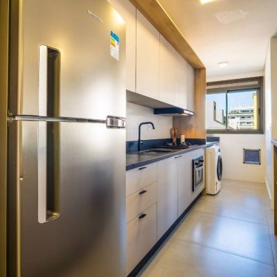 Apartamentos com 115m², 3 quartos (sendo 3 suítes), 2 garagens, no bairro Jurerê em Florianópolis