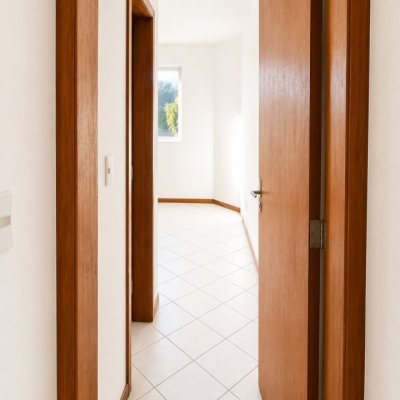 Apartamentos com 116m², 3 quartos (sendo 1 suíte), 2 garagens, no bairro Balneário em Florianópolis