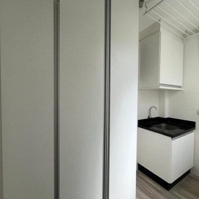 Apartamentos com 80m², 2 quartos (sendo 1 suíte), 1 garagem, no bairro Canto em Florianópolis