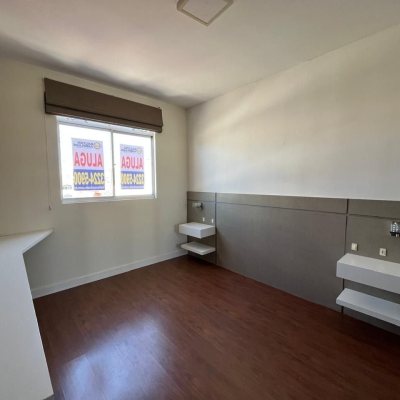 Apartamentos com 80m², 2 quartos (sendo 1 suíte), 1 garagem, no bairro Canto em Florianópolis