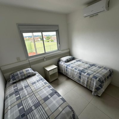 Apartamentos com 71m², 2 quartos (sendo 2 suítes), 1 garagem, no bairro Cachoeira Do Bom Jesus em Florianópolis