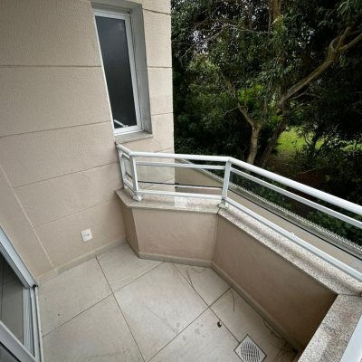 Apartamentos com 71m², 2 quartos (sendo 2 suítes), 1 garagem, no bairro Cachoeira Do Bom Jesus em Florianópolis