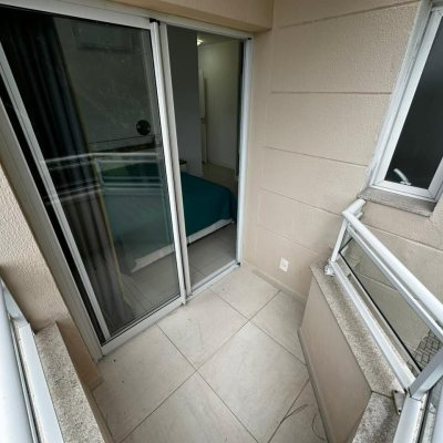 Apartamentos com 71m², 2 quartos (sendo 2 suítes), 1 garagem, no bairro Cachoeira Do Bom Jesus em Florianópolis