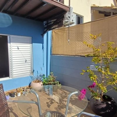 Casa em Condomínio com 148m², 2 quartos (sendo 1 suíte), 2 garagens, no bairro Santo Antônio De Lisboa em Florianópolis