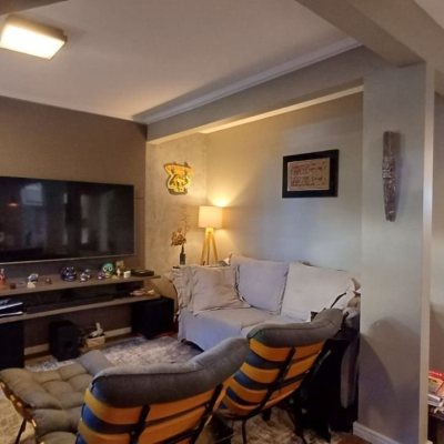 Casa em Condomínio com 148m², 2 quartos (sendo 1 suíte), 2 garagens, no bairro Santo Antônio De Lisboa em Florianópolis