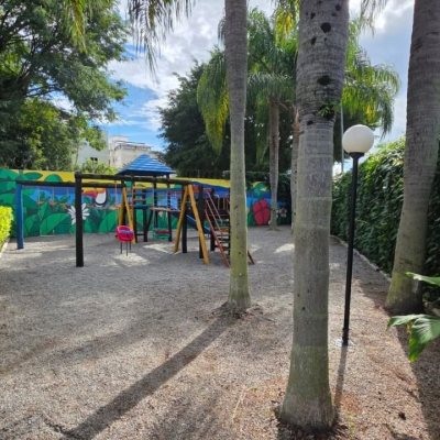 Apartamentos com 71m², 2 quartos (sendo 1 suíte), 1 garagem, no bairro Trindade em Florianópolis