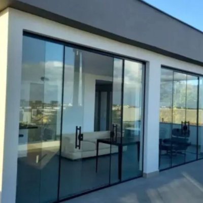 Casa Residencial com 430m², 10 quartos (sendo 6 suítes), 5 garagens, no bairro RIO TAVARES em Florianópolis
