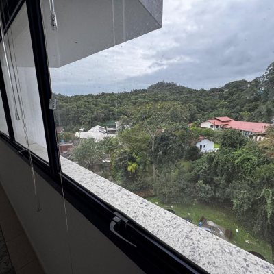 Sala com 50m², 1 garagem, no bairro João Paulo em Florianópolis