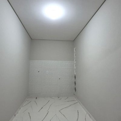 Casa Residencial com 116m², 5 quartos (sendo 1 suíte), 2 garagens, no bairro Ingleses do Rio Vermelho em Florianópolis