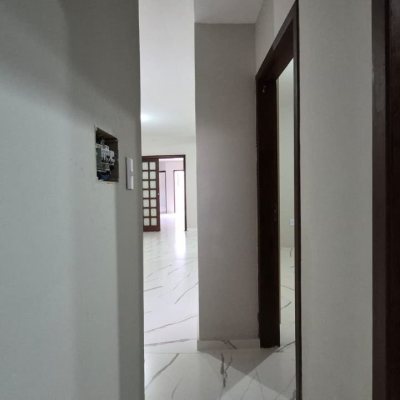 Casa Residencial com 116m², 5 quartos (sendo 1 suíte), 2 garagens, no bairro Ingleses do Rio Vermelho em Florianópolis