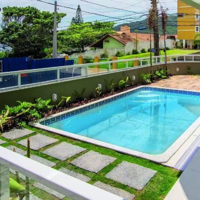 Apartamentos com 49m², 1 quarto, 1 garagem, no bairro Ingleses do Rio Vermelho em Florianópolis