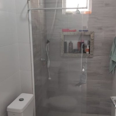 Apartamentos com 77m², 2 quartos (sendo 1 suíte), no bairro Ingleses do Rio Vermelho em Florianópolis