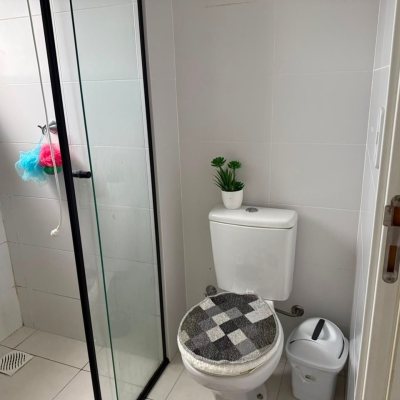 Apartamentos com 56m², 2 quartos, 1 garagem, no bairro Aririu em Palhoça