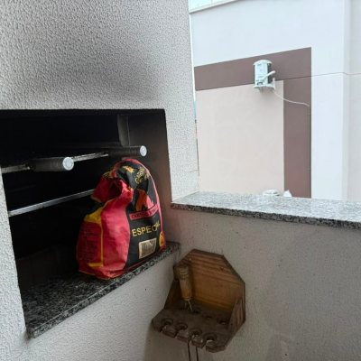 Apartamentos com 56m², 2 quartos, 1 garagem, no bairro Aririu em Palhoça