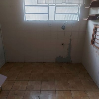 Casa Residencial com 138m², 2 quartos, no bairro Centro em Palhoça