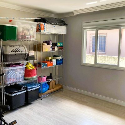 Casa Residencial com 224m², 3 quartos (sendo 1 suíte), 2 garagens, no bairro Centro em Palhoça