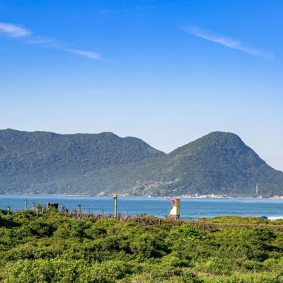 Terreno Comercial/Residencial com 747m², no bairro Campeche em Florianópolis