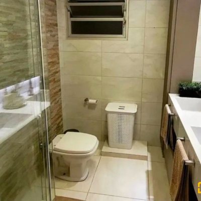 Apartamentos com 97m², 3 quartos (sendo 1 suíte), no bairro Centro em Florianópolis