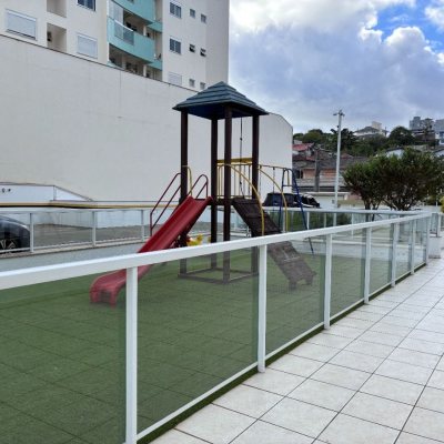 Apartamentos com 71m², 2 quartos (sendo 1 suíte), 2 garagens, no bairro Itacorubi em Florianópolis