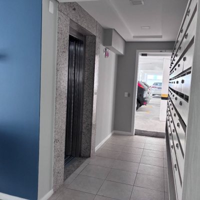 Apartamentos com 71m², 2 quartos (sendo 1 suíte), 2 garagens, no bairro Itacorubi em Florianópolis
