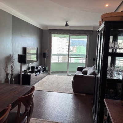 Apartamentos com 71m², 2 quartos (sendo 1 suíte), 2 garagens, no bairro Itacorubi em Florianópolis