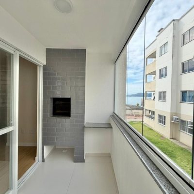 Apartamentos com 58m², 2 quartos, 1 garagem, no bairro Balneário em Florianópolis