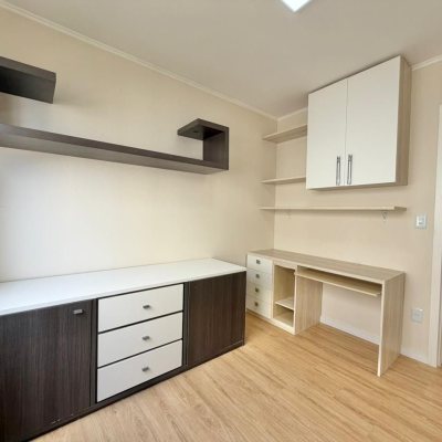 Apartamentos com 58m², 2 quartos, 1 garagem, no bairro Balneário em Florianópolis