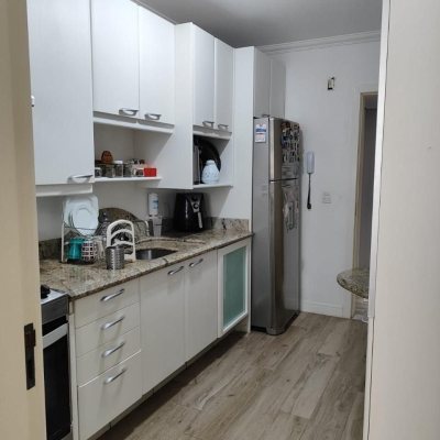 Apartamentos com 87m², 3 quartos (sendo 1 suíte), 1 garagem, no bairro Campinas em São José