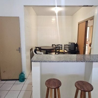 Apartamentos com 105m², 3 quartos, 1 garagem, no bairro Coqueiros em Florianópolis