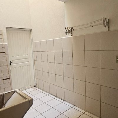 Apartamentos com 105m², 3 quartos, 1 garagem, no bairro Coqueiros em Florianópolis