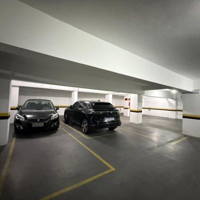 Apartamentos com 146m², 4 quartos (sendo 1 suíte), 2 garagens, no bairro Centro em Florianópolis