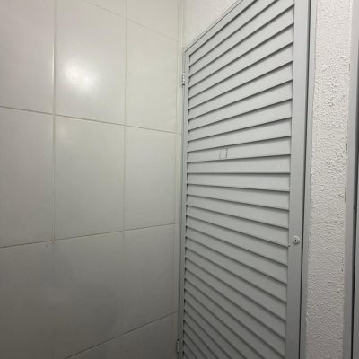Apartamentos com 146m², 4 quartos (sendo 1 suíte), 2 garagens, no bairro Centro em Florianópolis