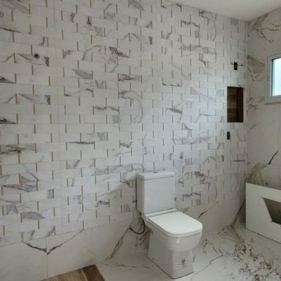 Casa Residencial com 300m², 4 quartos (sendo 1 suíte), 2 garagens, no bairro Pedra Branca em Palhoça