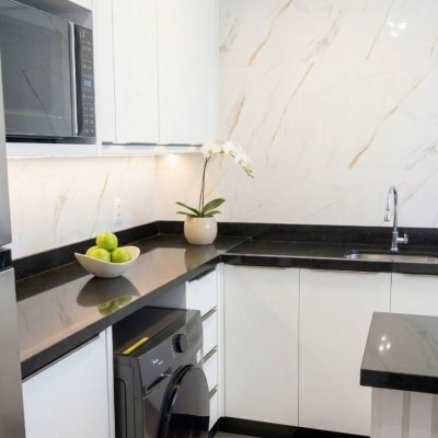Apartamentos com 72m², 2 quartos, no bairro Centro em Florianópolis