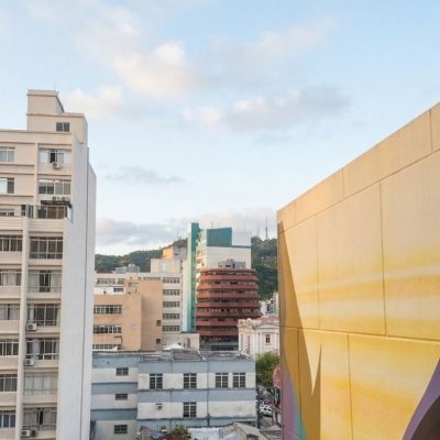 Apartamentos com 72m², 2 quartos, no bairro Centro em Florianópolis