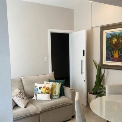 Apartamentos com 72m², 2 quartos, no bairro Centro em Florianópolis